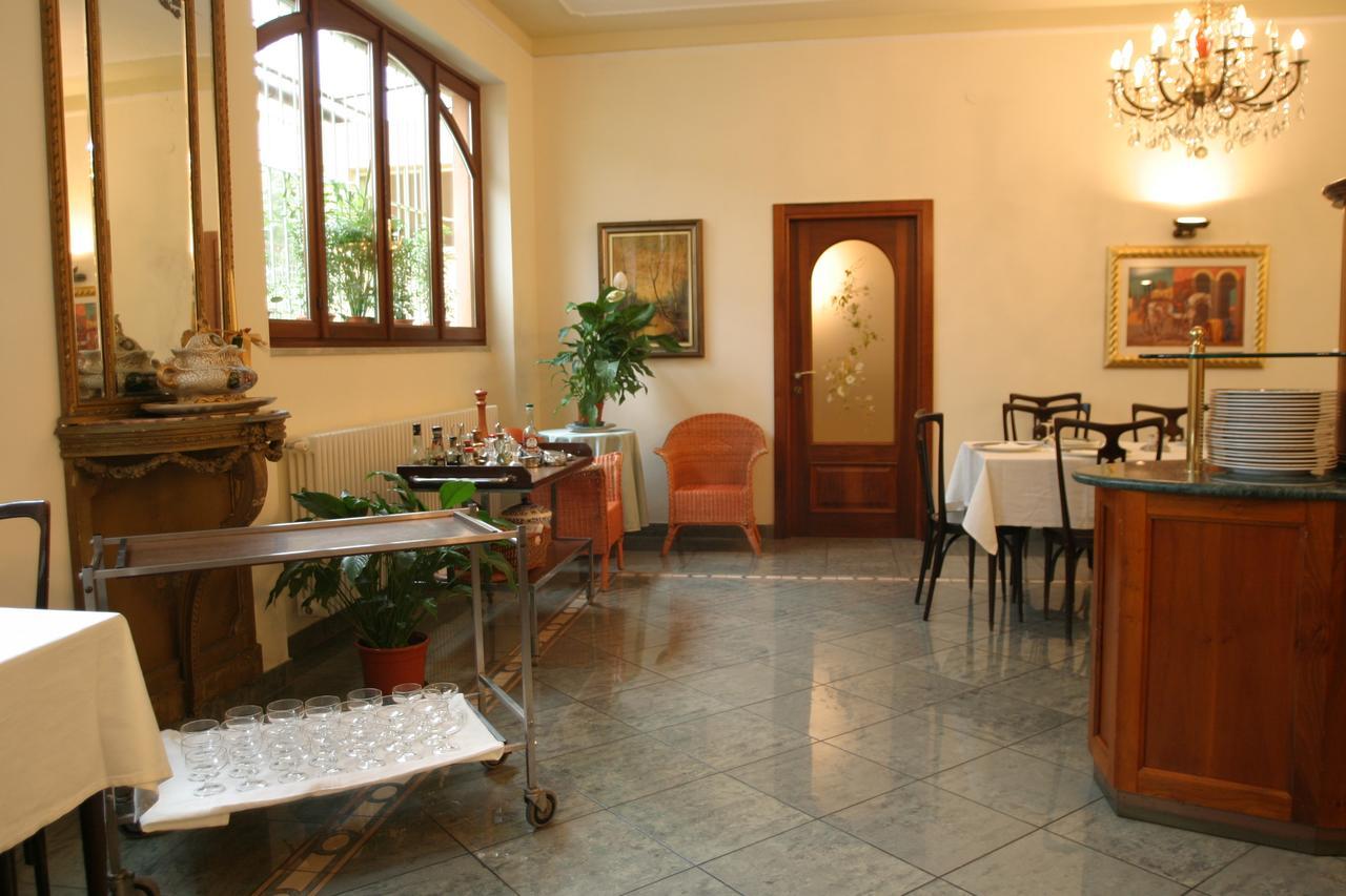 Hotel Pescetto 알벤가 외부 사진
