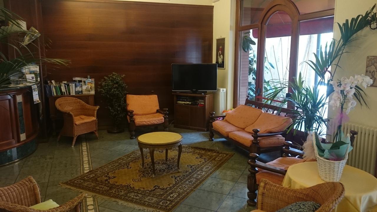 Hotel Pescetto 알벤가 외부 사진