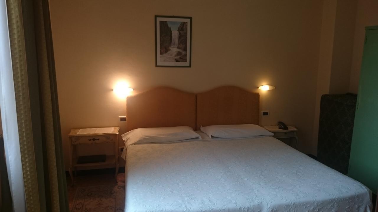 Hotel Pescetto 알벤가 외부 사진