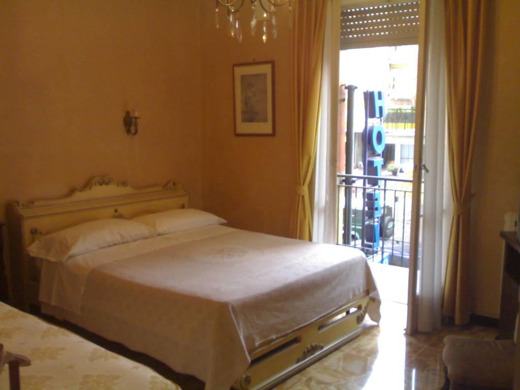Hotel Pescetto 알벤가 외부 사진