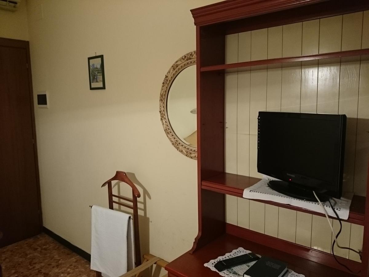 Hotel Pescetto 알벤가 외부 사진