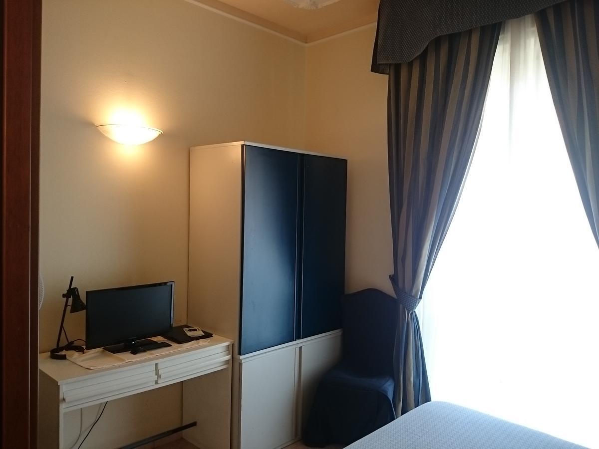 Hotel Pescetto 알벤가 외부 사진