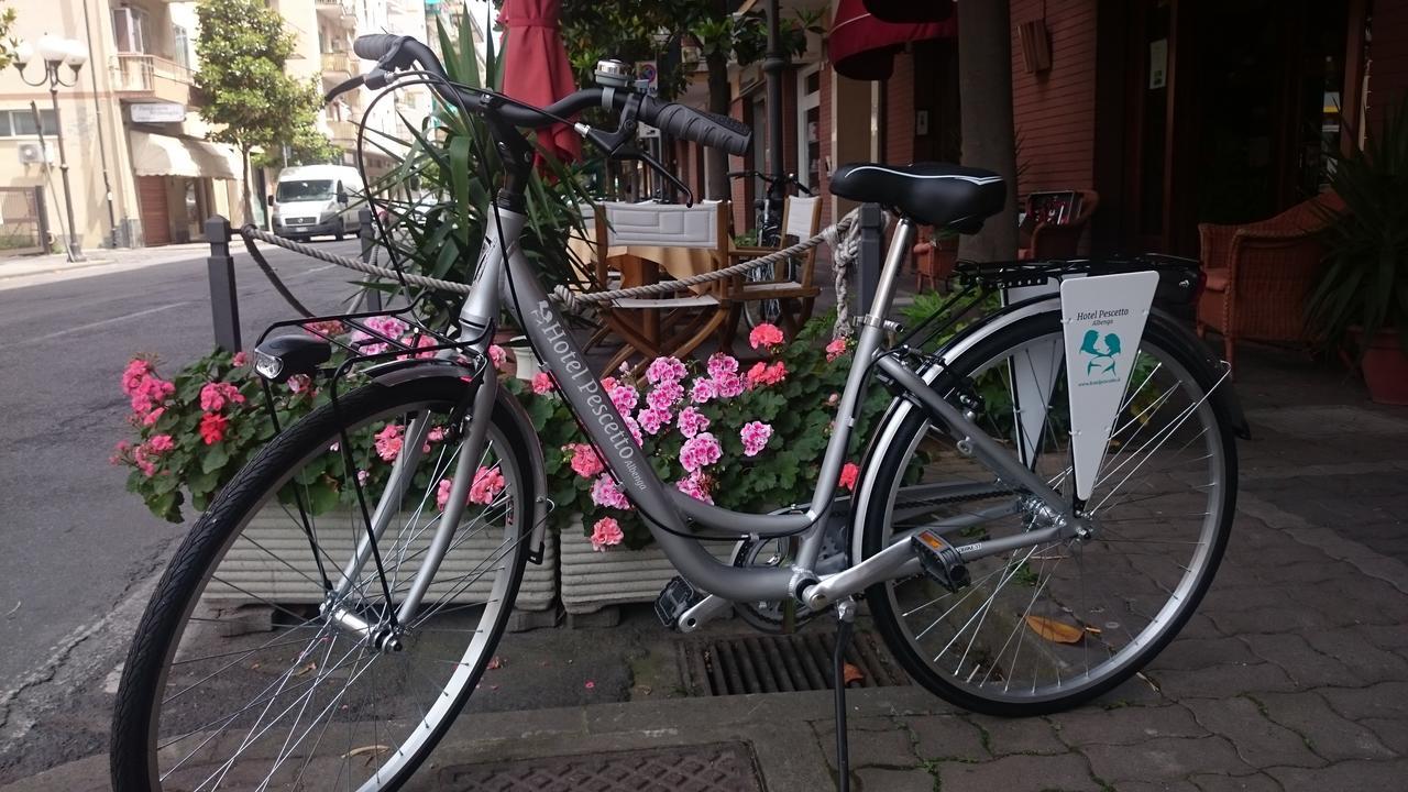Hotel Pescetto 알벤가 외부 사진